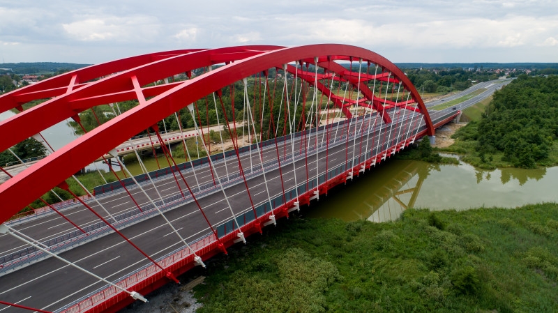 Most Niepodległości na S7.