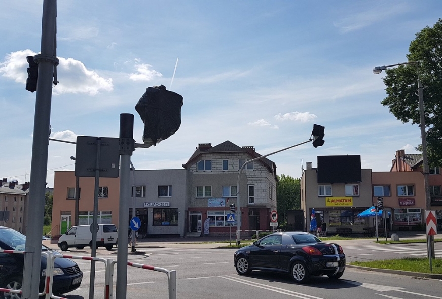Skrzyżowanie ulic Wyszyńskiego i Wojska Polskiego w Iławie. Kiedy zostanie ponownie włączona sygnalizacja świetlna?