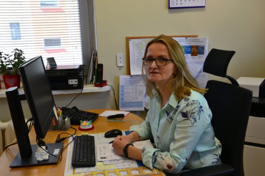  Jolanta Rynkowska, dyrektor Powiatowego Centrum Pomocy Rodzinie w Iławie zachęca do skorzystania z pomocy