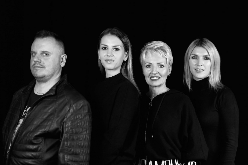 Od lewej: Marcin Zając, Magdalena Kowalkowska, Ewa Śmigielska i Danuta Rytel - czyli IGA, Iławska Grupa Aktorska. Tym razem wystąpi z nimi także Wiesław Zawadzki.