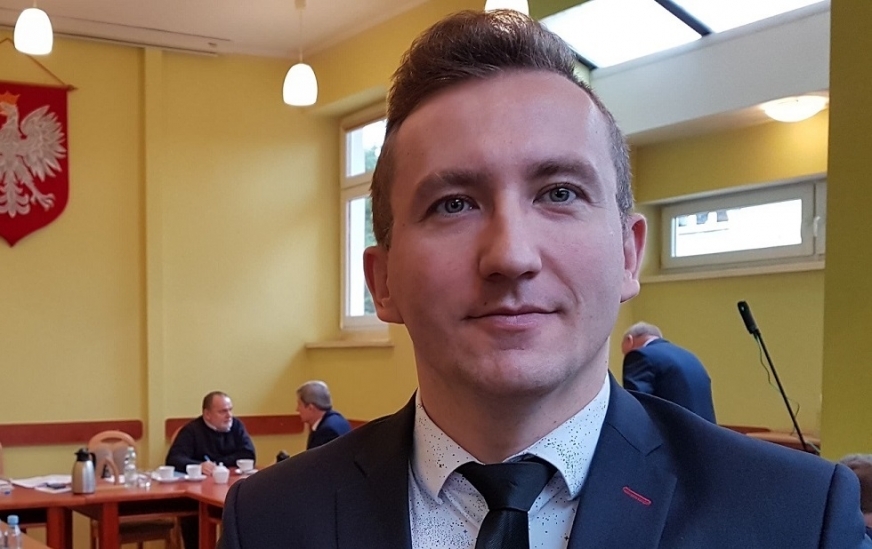 Radny Marcin Mądry z Susza zapowiada, że odwoła się od dzisiejszej decyzji rady o wygaszeniu jego mandatu.