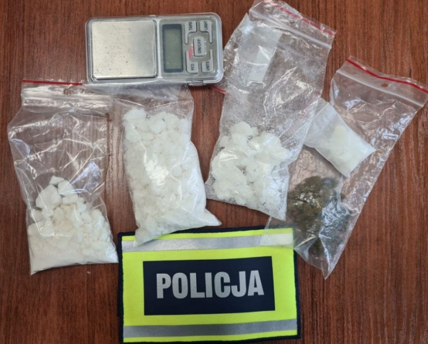 Ponad 100 gramów narkotyków znaleźli u 40-latka z powiatu iławscy kryminalni.