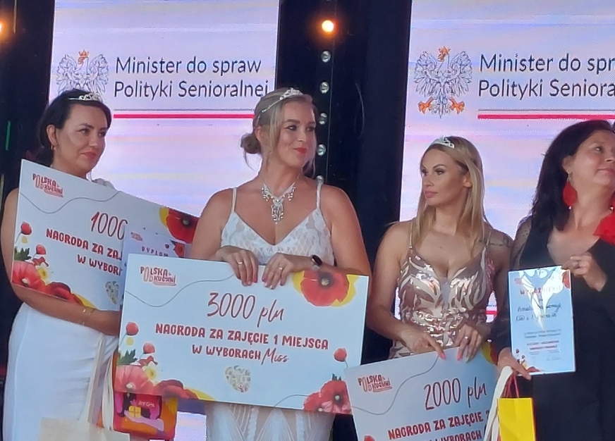 Alina Śliwka została wybrana Miss Wdzięku KGW województwa warmińsko-mazurskiego w kategorii 18-45, wygrywając dla swojego KGW nagrodę w wysokości 3 tysięcy złotych. Gratulacje!