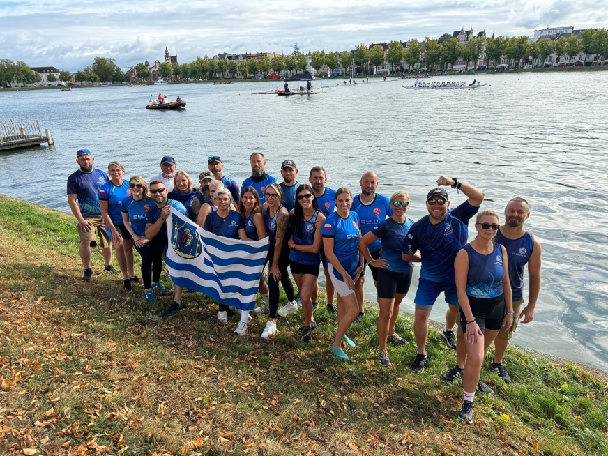 Wioślarki i wioślarze z Iławy na zawodach Schweriner Drachenbootfestival w Niemczech