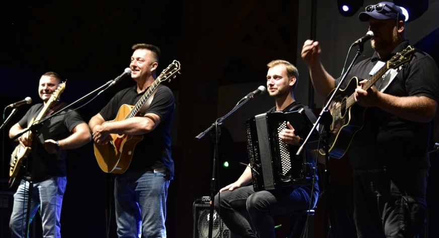 Kto gwiazdą festiwalowego wieczoru? Już wiadomo - sprawdźcie, dzisiaj rusza wydawanie bezpłatnych wejściówek.