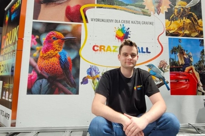 Zadzwoń i porozmawiajmy o Twoim projekcie! Michał z Crazy Wall zaprasza do kontaktu. Tel. 795 193 499.