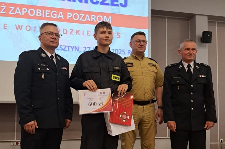 To wspólny sukces całej strażackiej społeczności Gminy Iława. Wojciech Wasiewski z Młodzieżowej Drużyny Pożarniczej przy OSP w Gromotach zwycięzcą turnieju „Młodzież Zapobiega Pożarom” w całym województwie!