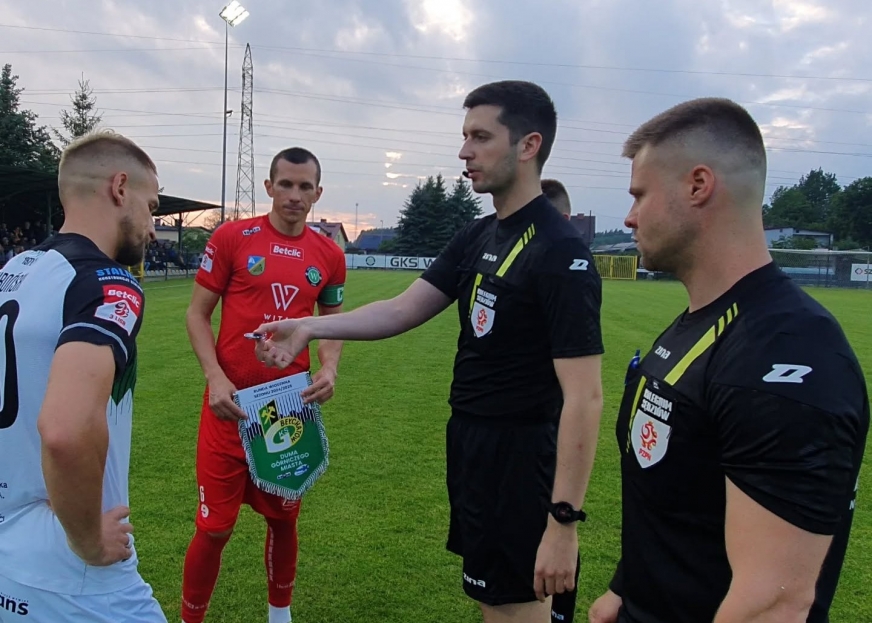 To był kluczowy mecz w kontekście utrzymania... Niestety, GKS Wikielec przegrywa!