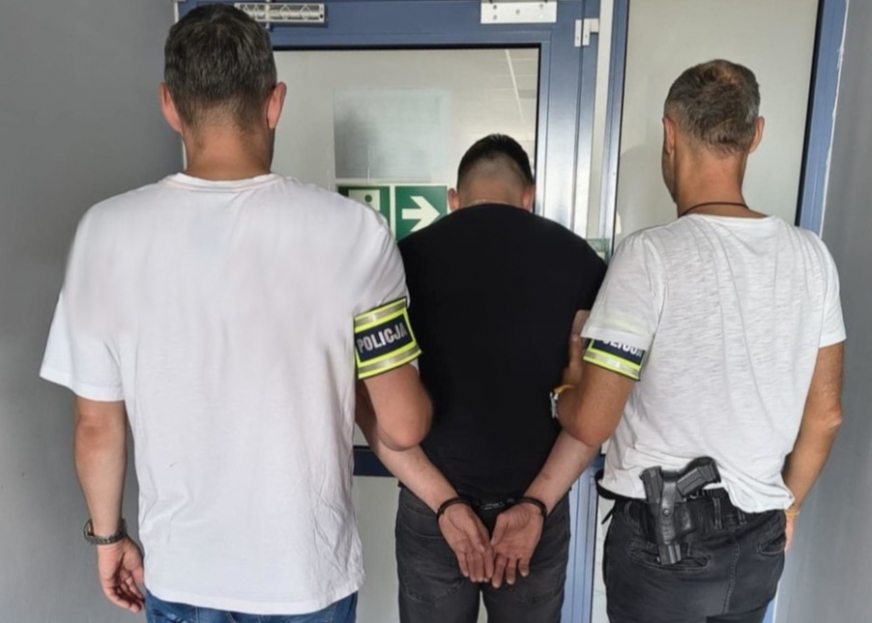 30-latek ukrywał się przed wymiarem sprawiedliwości. Policjanci wpadli na jego trop i zatrzymali w gminie Lubawa.