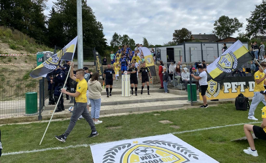 Tuż przed meczem Drewneks Sampława - Olimpia Elbląg