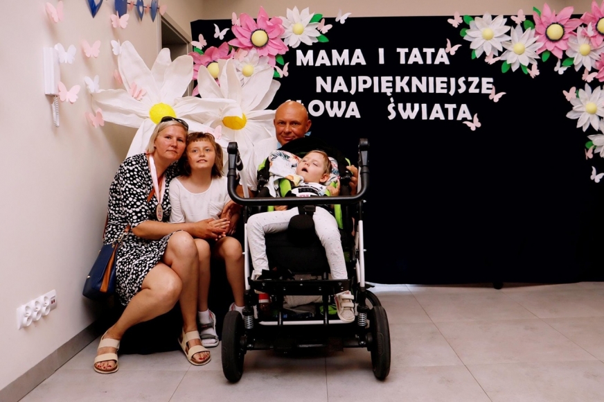 Pani Joanna z rodziną: mężem, córką Leną i nieżyjącą śp. Polą.