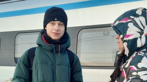 Poruszeni Iławianie ruszyli z pomocą. Mamy nowe informacje o zbiórce rzeczowej na rzecz bezdomnego 19-letniego Szymona!