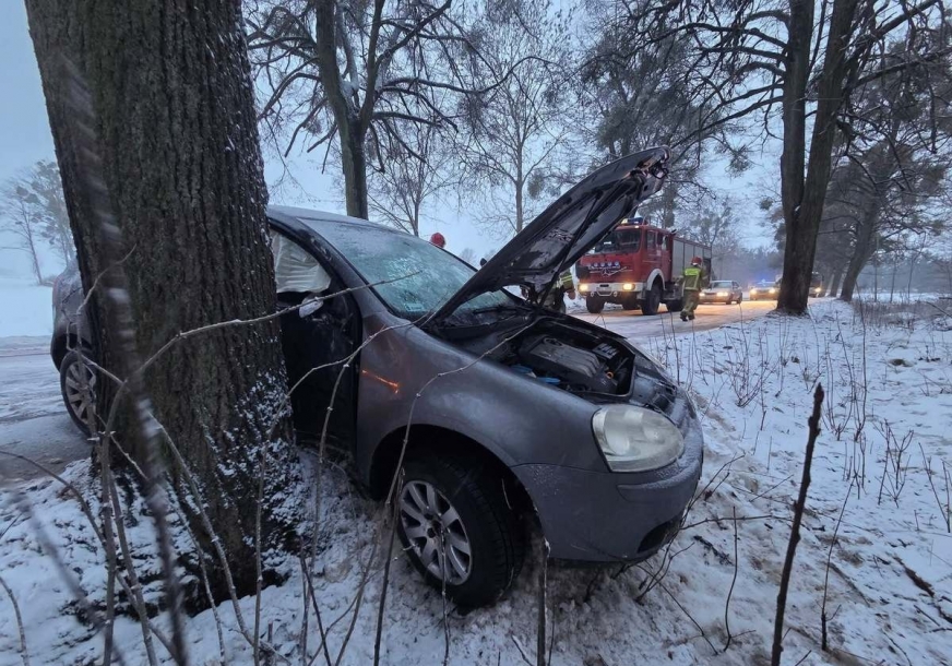 Miejsce zdarzenia drogowego w Wielowsi w gminie Zalewo.