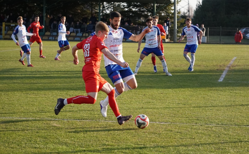 Akcja GKS-u Wikielec, Dominik Stolc w szarży na bramkę Wigier