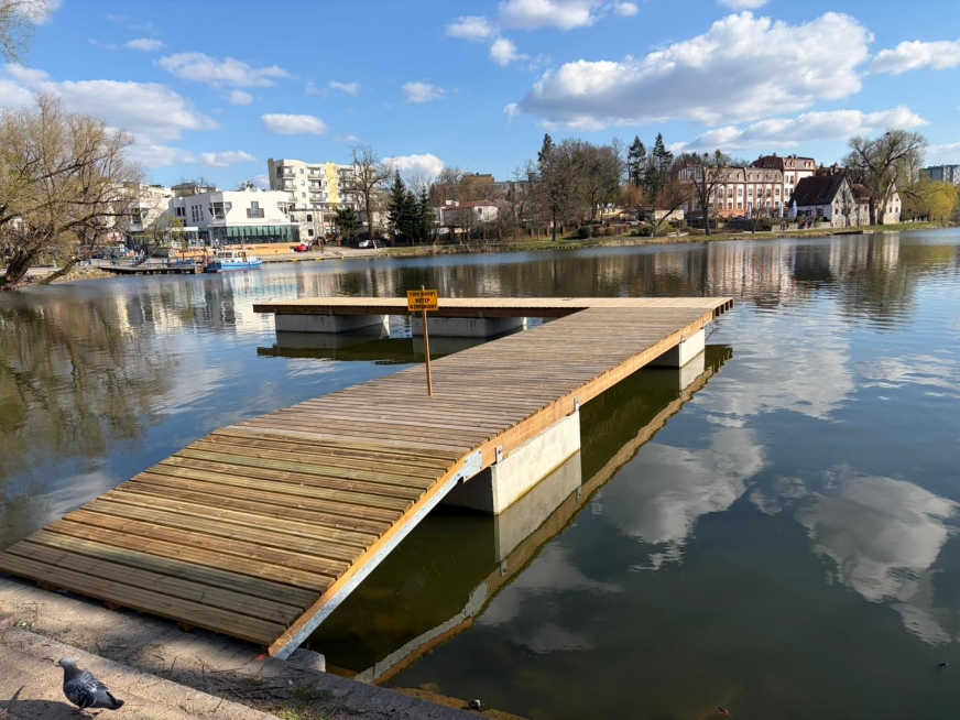 Nowy pomost na akwenie Małego Jezioraka w Iławie...
