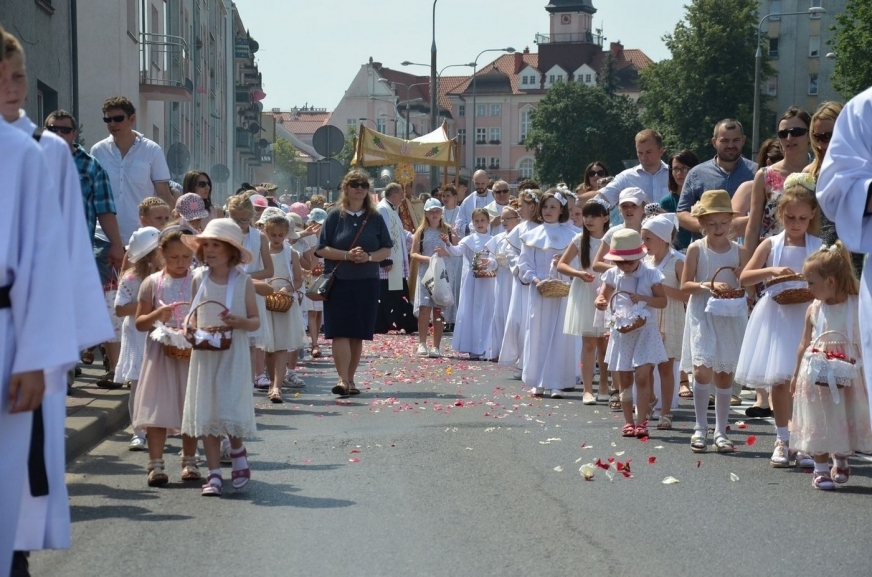 Boże Ciało w Iławie. Gdzie i kiedy przejdą procesje?