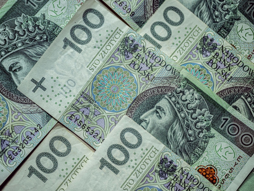 Mniej milionerów, ale kwoty i tak robią wrażenie! Iławska skarbówka podsumowała rok.