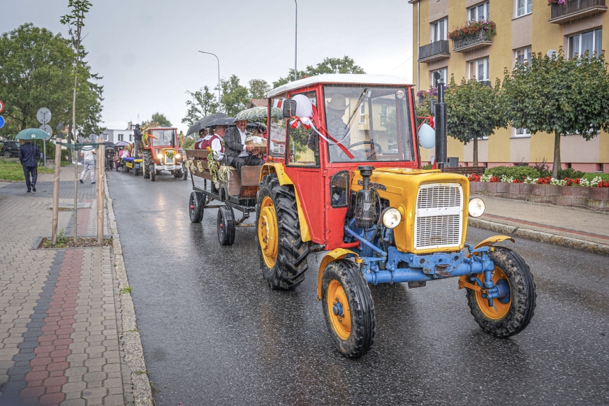 Gmina Susz uroczyście podziękowała za tegoroczne zbiory. Zobaczcie, jak przebiegło tradycyjne święto plonów.