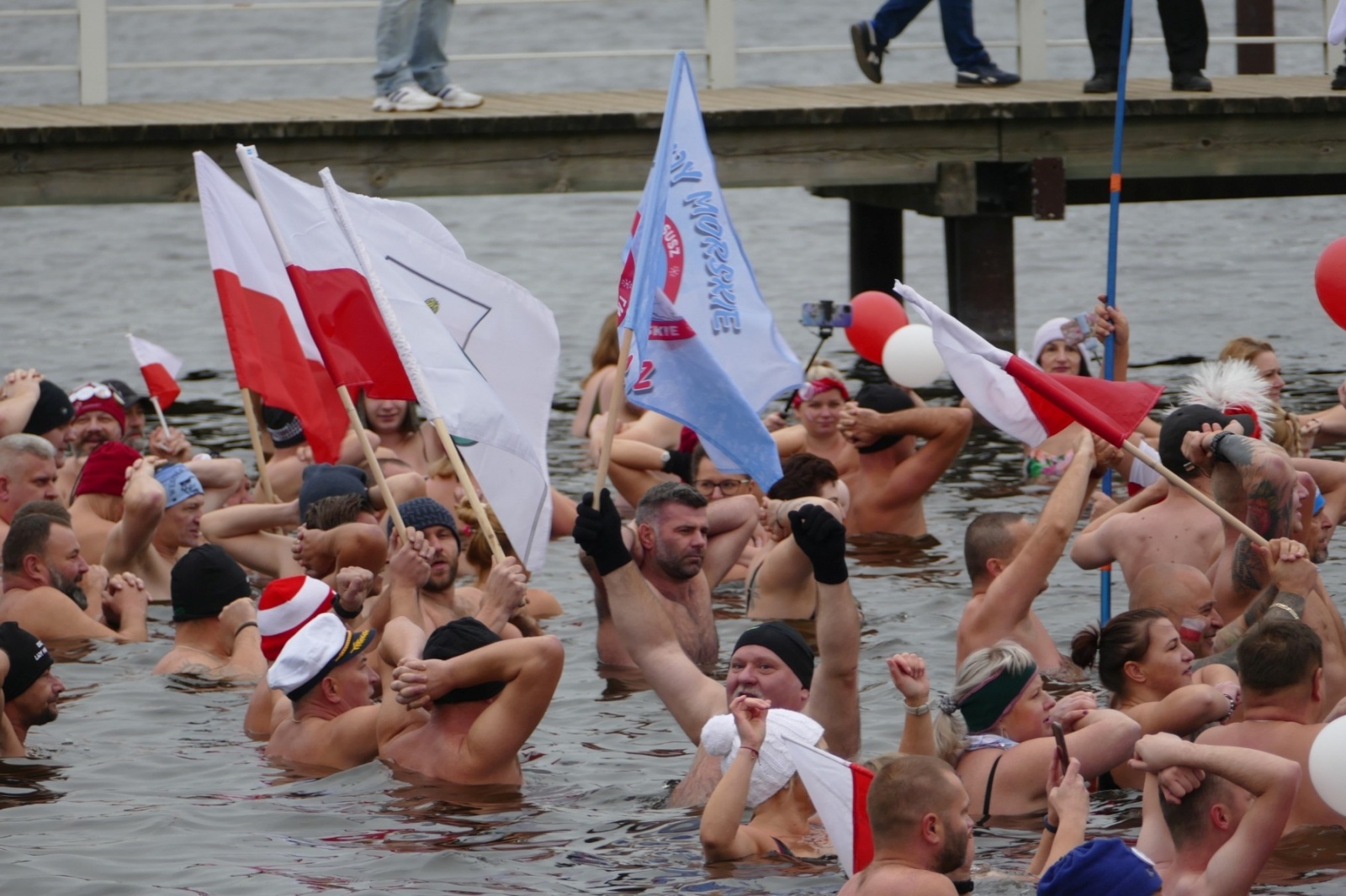 Rozpoczęcie sezonu zimnych kąpieli